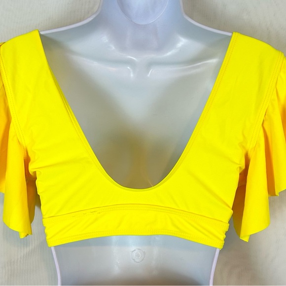 NWT Womens 2 Piece Flutter Top and High Waist Shorts Pin-Up Girl Swimsuit Medium - Picture 8 of 12